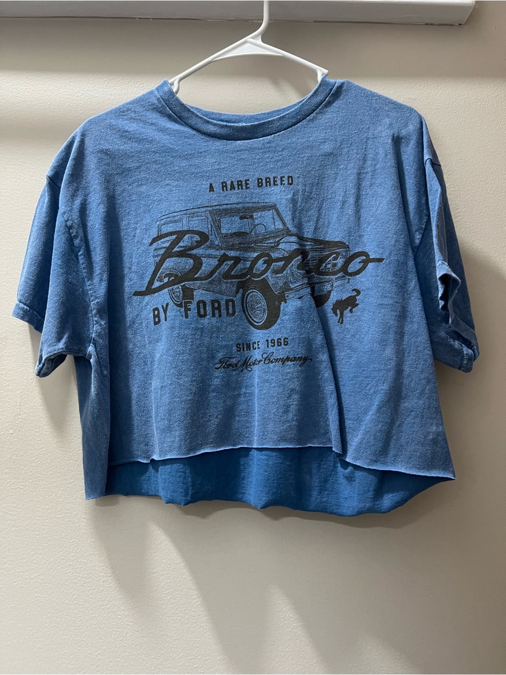 Ford Bronco Blue Cropped Kids T-Shirt